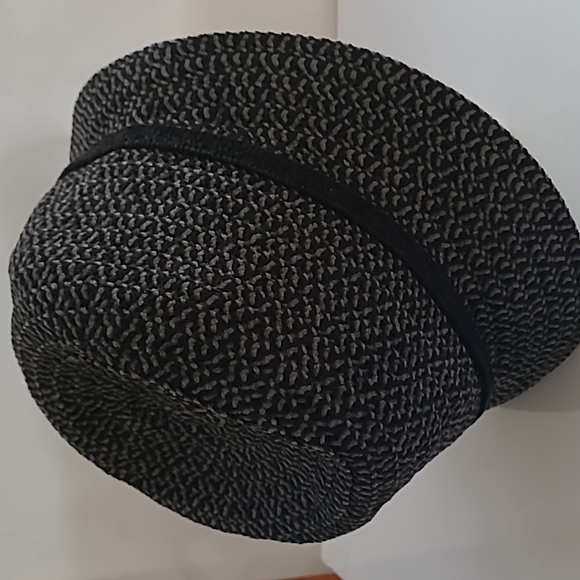 New  target women's hat  one size - Picture 2 of 5